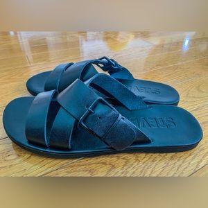 NWT • Men’s • Steve Madden Black Leather Sandals • Size 13